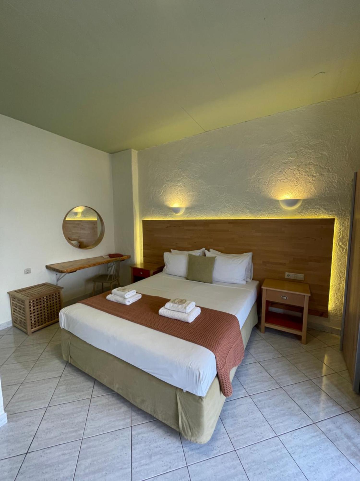 Villa Georgia Apartments & Suites Kalamaki  Phòng bức ảnh
