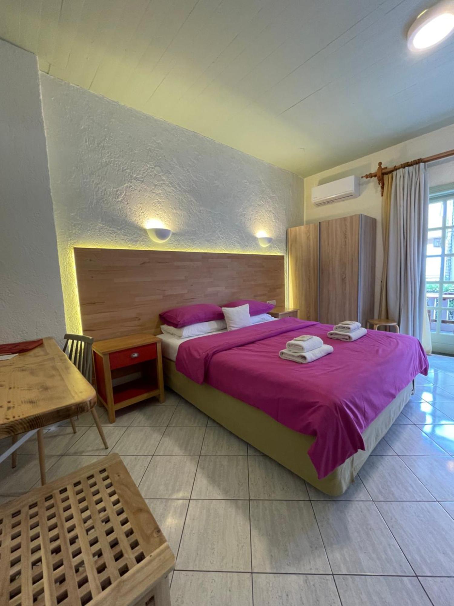 Villa Georgia Apartments & Suites Kalamaki  Phòng bức ảnh