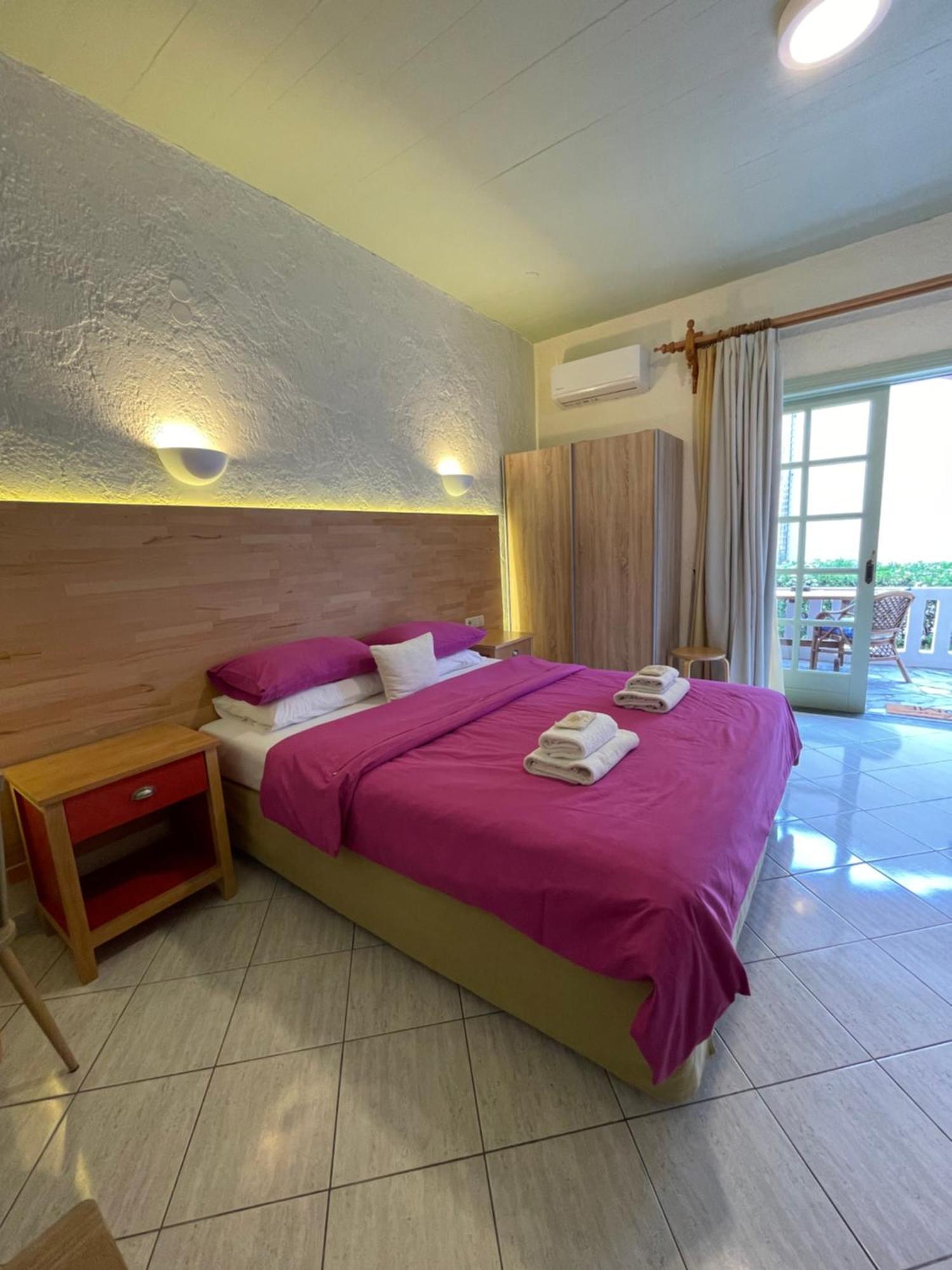 Villa Georgia Apartments & Suites Kalamaki  Phòng bức ảnh