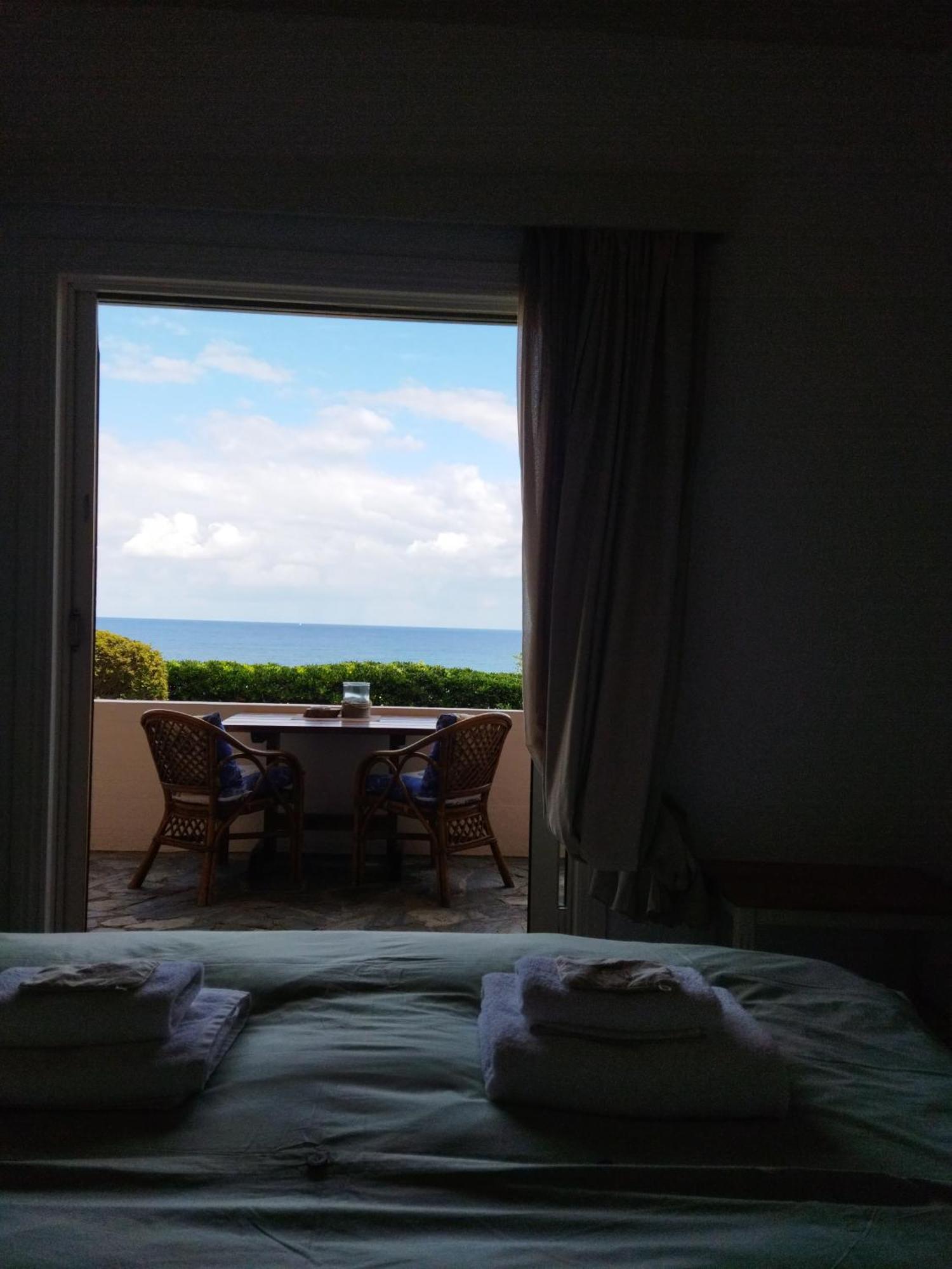 Villa Georgia Apartments & Suites Kalamaki  Ngoại thất bức ảnh